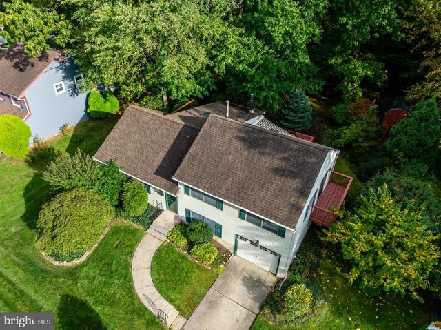 169 FORGE RD, Delran, NJ 08075