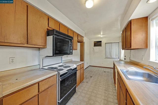 1909 Dennis Dr, Antioch, CA 94509