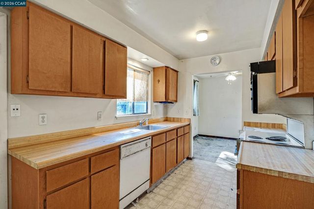 1909 Dennis Dr, Antioch, CA 94509