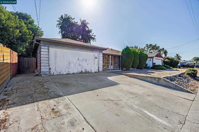1909 Dennis Dr, Antioch, CA 94509