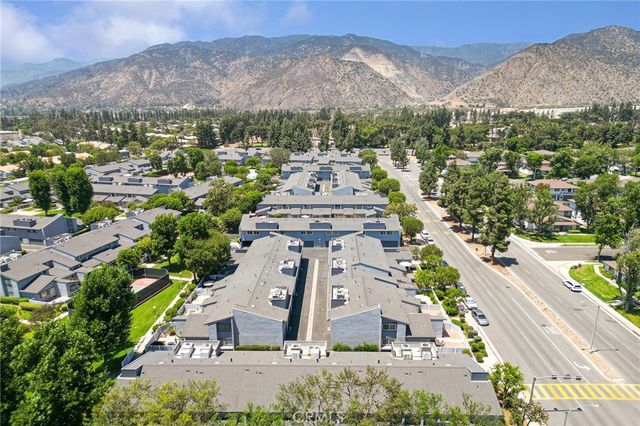 900 W Sierra Madre 36, Azusa, CA 91702