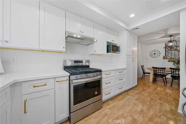 900 W Sierra Madre 36, Azusa, CA 91702
