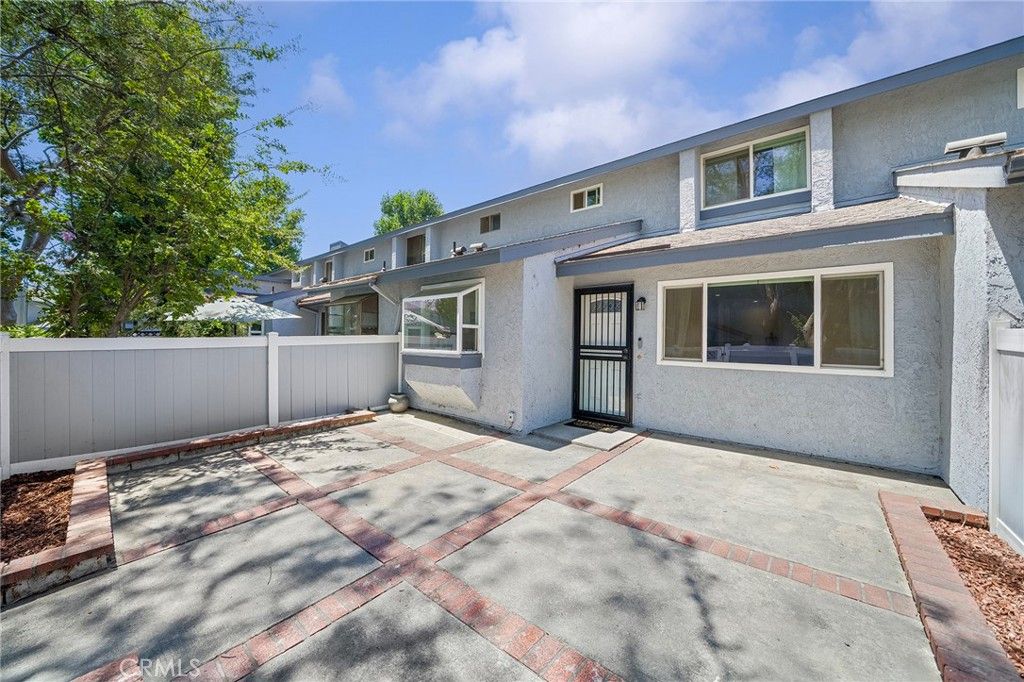 900 W Sierra Madre 36, Azusa, CA 91702