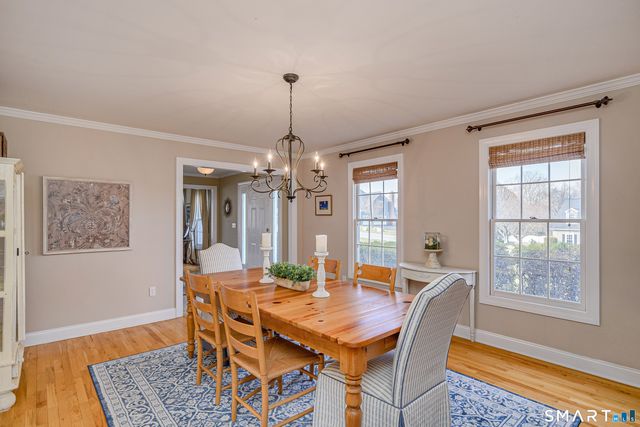 20 Charter Ridge Drive, Newtown, CT 06482