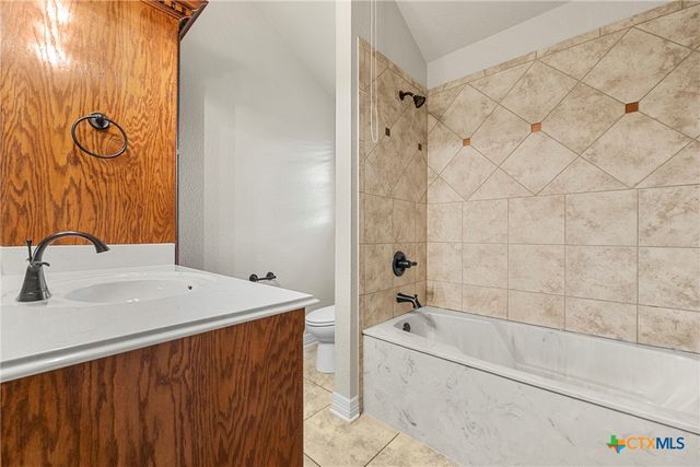 2604 Green Giant Drive, Harker Heights, TX 76548