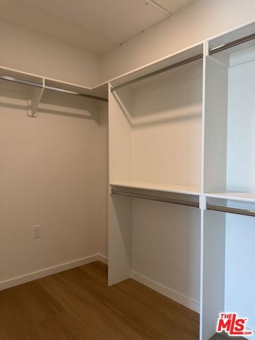 5119 Colfax Avenue 304, Valley Village, CA 91601