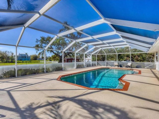 2005 W 21ST STREET W, Palmetto, FL 34221