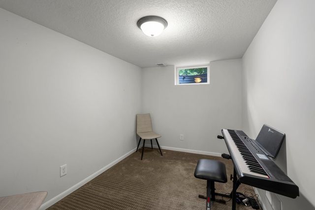 2500 Xylon Avenue S, Saint Louis Park, MN 55426