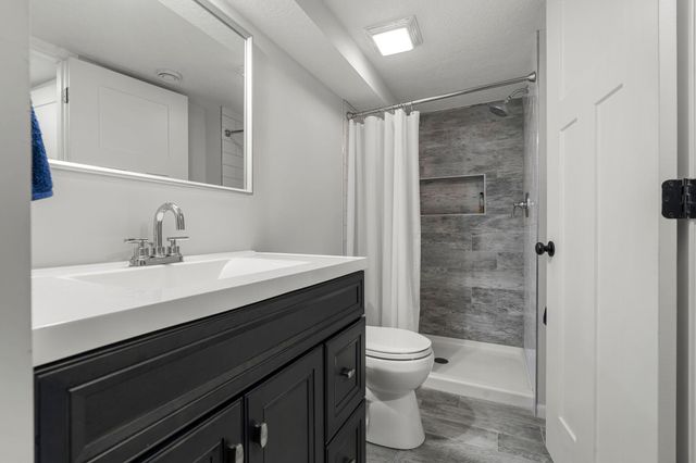 2500 Xylon Avenue S, Saint Louis Park, MN 55426