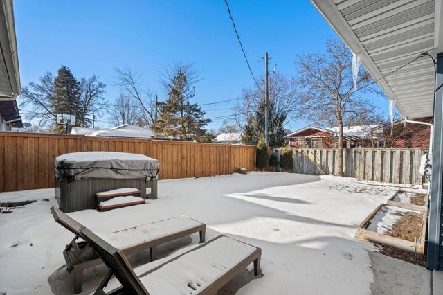 2500 Xylon Avenue S, Saint Louis Park, MN 55426