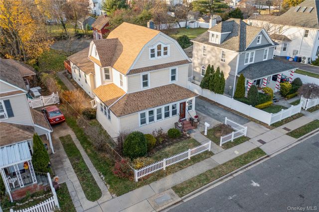 120 N Forest Avenue, Rockville Centre, NY 11570