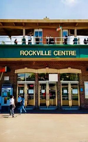 120 N Forest Avenue, Rockville Centre, NY 11570