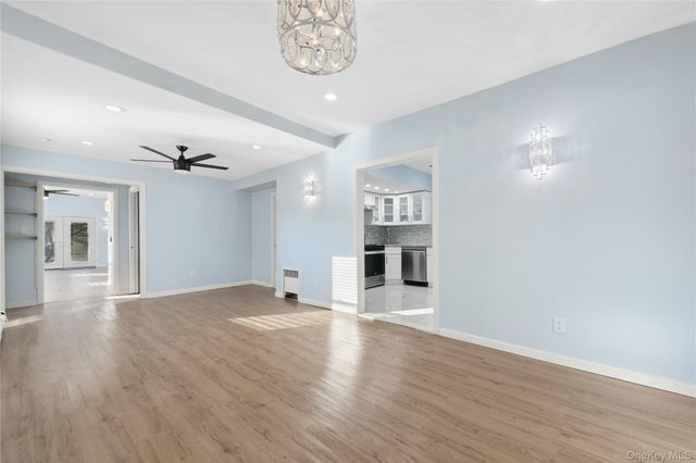 120 N Forest Avenue, Rockville Centre, NY 11570