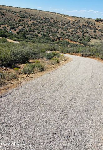 490 S HIDEAWAY Drive, Dewey, AZ 86327