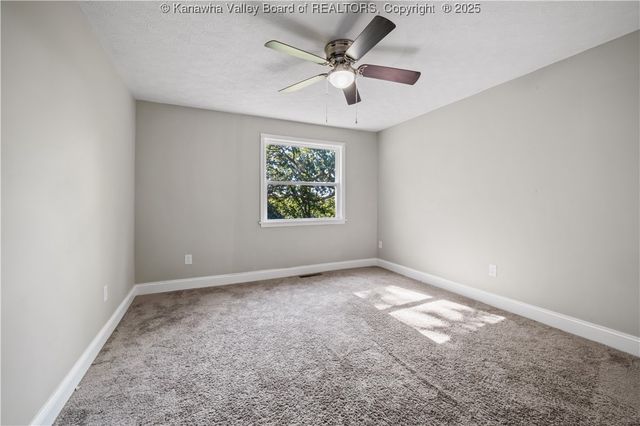 901 Evanwood Road, Charleston, WV 25314