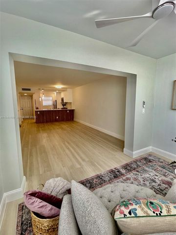 3100 Holiday Springs Blvd 111, Margate, FL 33063