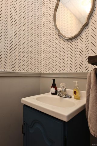 1920 W Westholme Drive, Marion, IN 46952