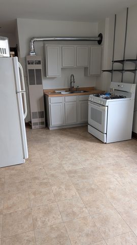 2435 W Thomas Street 3F, Chicago, IL 60622
