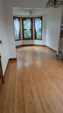 2435 W Thomas Street 3F, Chicago, IL 60622
