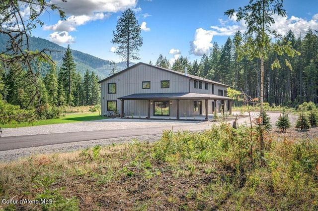 25817 N Dickens Rd, Athol, ID 83801