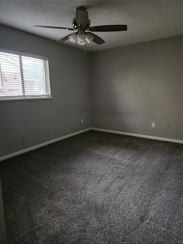 17307 S Yorkglen Drive, Houston, TX 77084