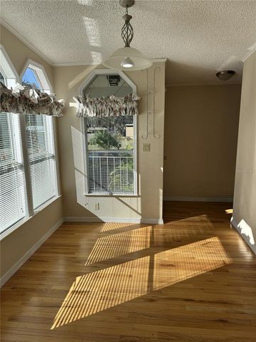 36832 WILMINGTON ROAD, Fruitland Park, FL 34731