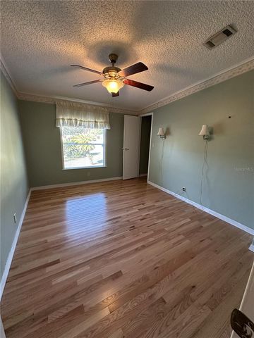 36832 WILMINGTON ROAD, Fruitland Park, FL 34731