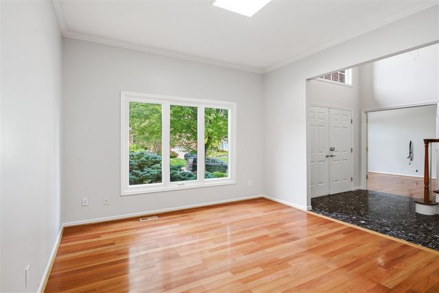 2189 Clinton View Circle, Rochester Hills, MI 48309