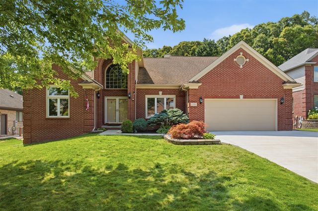 2189 Clinton View Circle, Rochester Hills, MI 48309