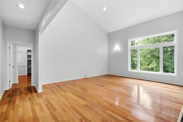 2189 Clinton View Circle, Rochester Hills, MI 48309