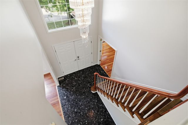 2189 Clinton View Circle, Rochester Hills, MI 48309