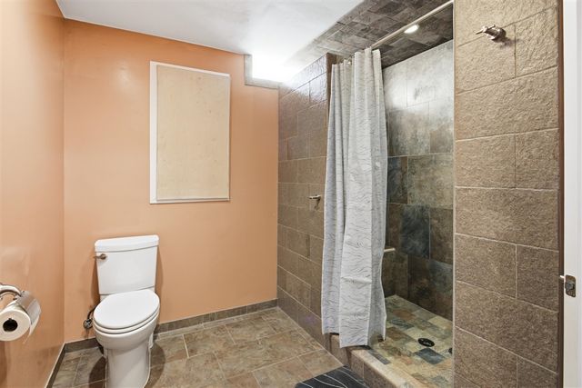 2189 Clinton View Circle, Rochester Hills, MI 48309