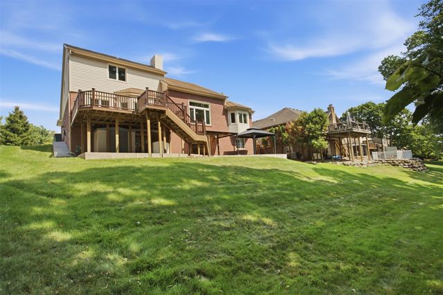 2189 Clinton View Circle, Rochester Hills, MI 48309