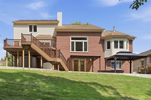 2189 Clinton View Circle, Rochester Hills, MI 48309