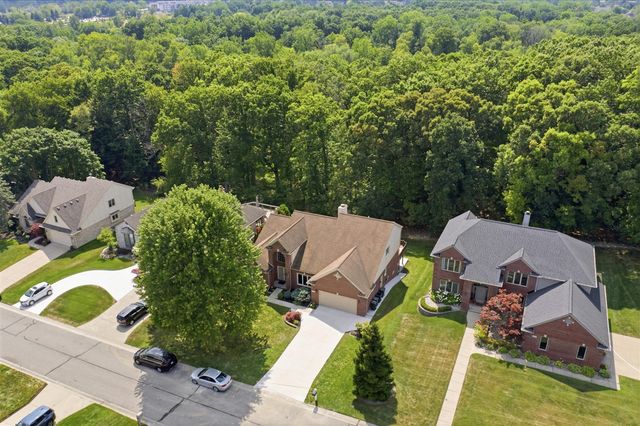 2189 Clinton View Circle, Rochester Hills, MI 48309