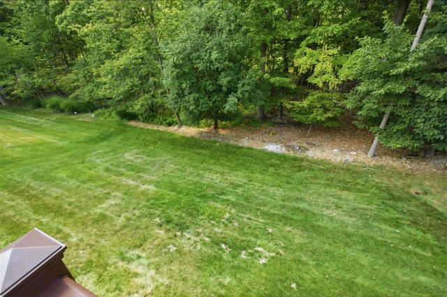 2189 Clinton View Circle, Rochester Hills, MI 48309