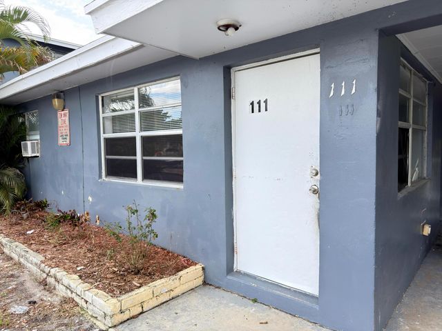 111 E 27TH Street 1, Riviera Beach, FL 33404