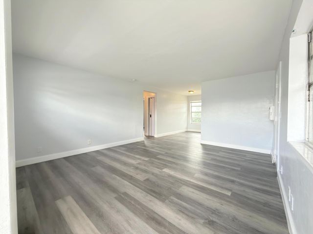 111 E 27TH Street 1, Riviera Beach, FL 33404