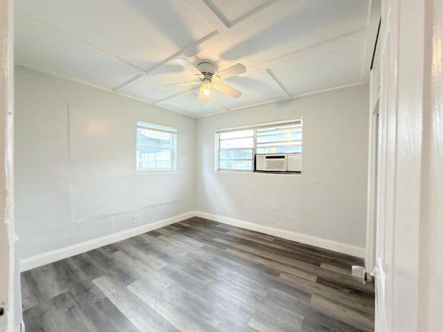 111 E 27TH Street 1, Riviera Beach, FL 33404