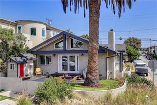 2700 Elm Avenue, Manhattan Beach, CA 90266