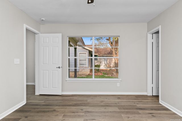 5747 Misty Glen, San Antonio, TX 78247