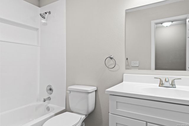 5747 Misty Glen, San Antonio, TX 78247