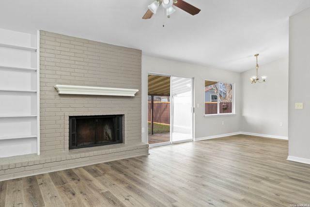 5747 Misty Glen, San Antonio, TX 78247