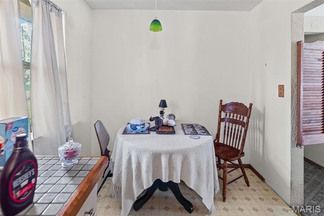 120 Lynnhaven Drive, Belleville, IL 62223