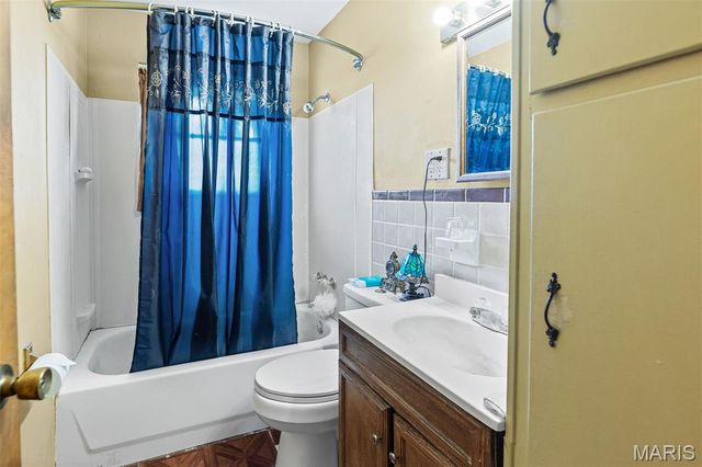 120 Lynnhaven Drive, Belleville, IL 62223