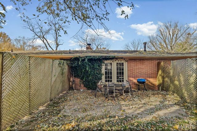 120 Lynnhaven Drive, Belleville, IL 62223