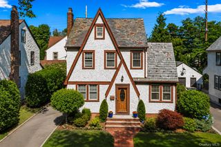 25 Archer Road, West Hempstead, NY 11552