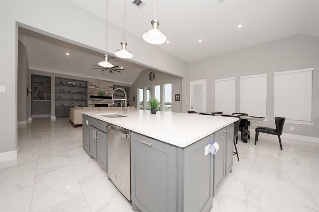 4119 Tankersley Circle, Rosharon, TX 77583