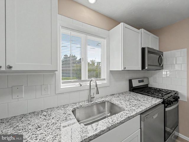 201 GROSS, Dover, PA 17315