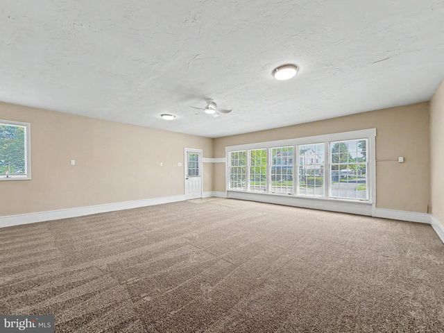 201 GROSS, Dover, PA 17315